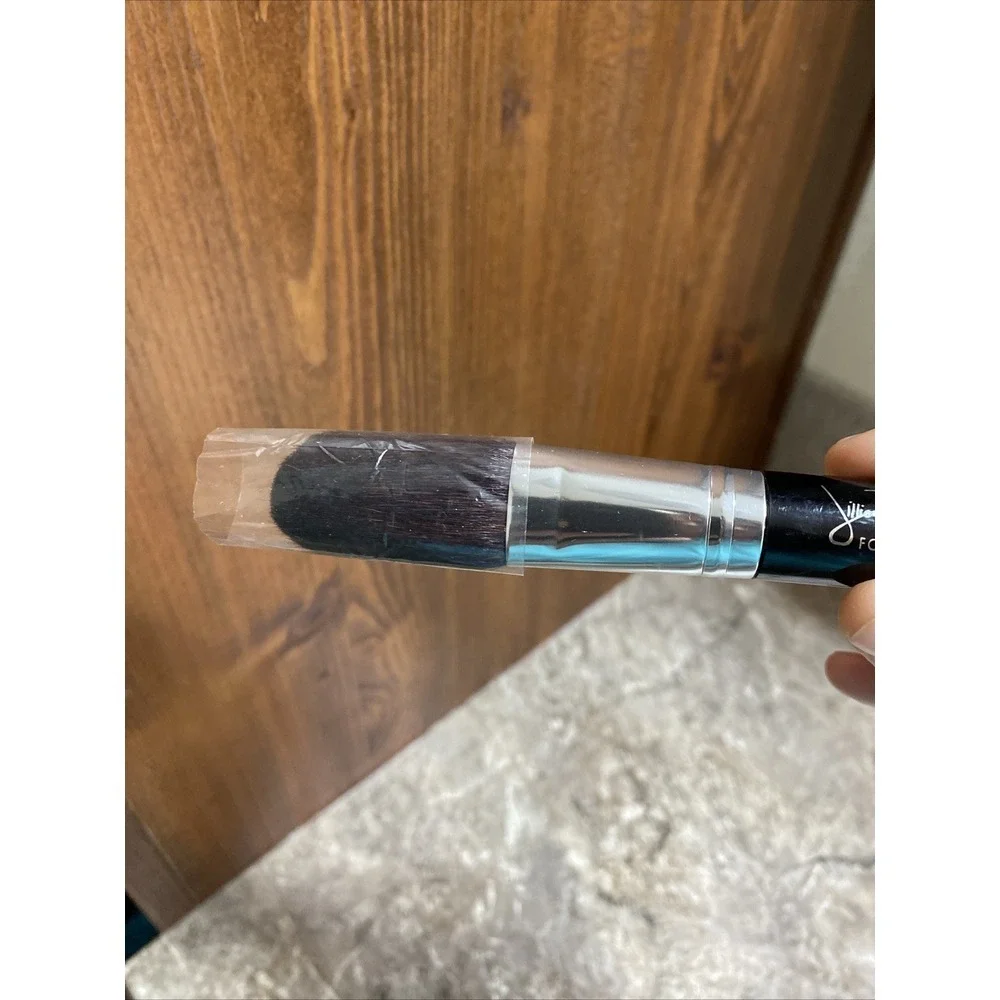 Jillian Dempsey Avon Makeup Brush New‎